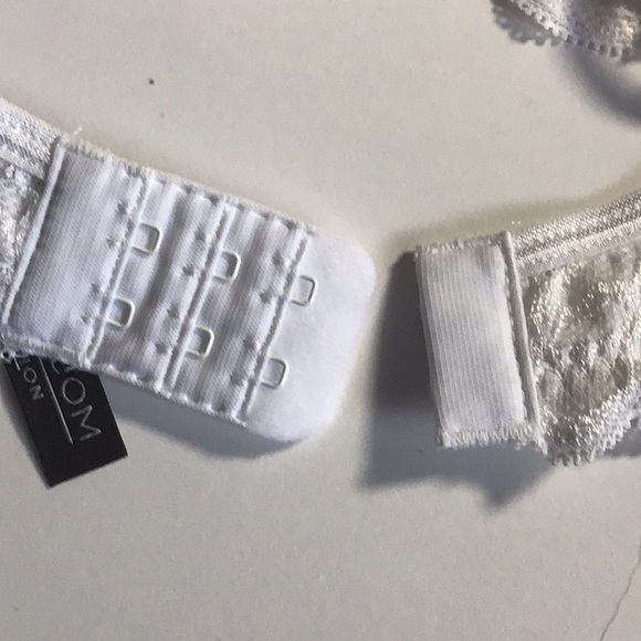 NWT size 34C Yandy collection, white lace underwire bra - Picture 6 of 7